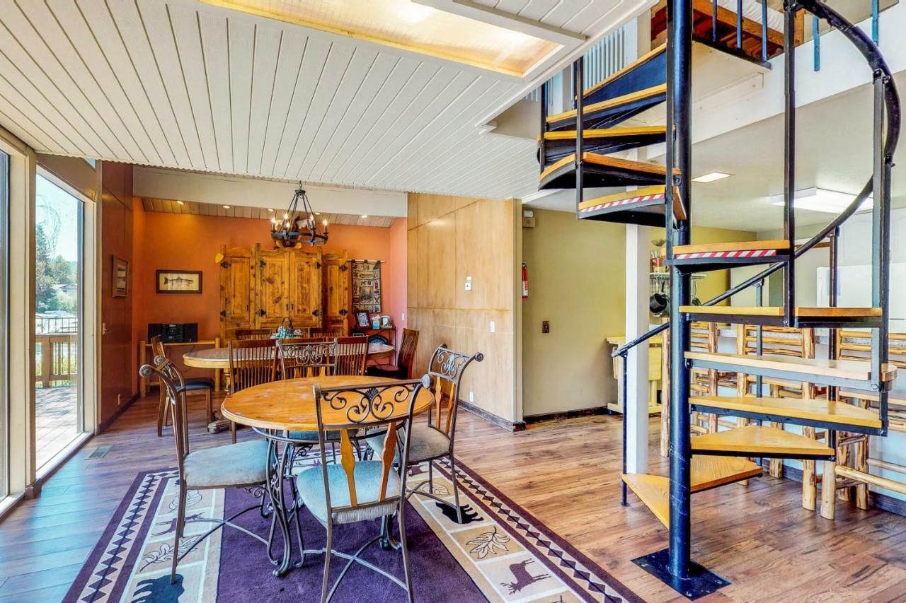 Waterfront Apres' Ski Cabin Villa South Lake Tahoe Exterior photo